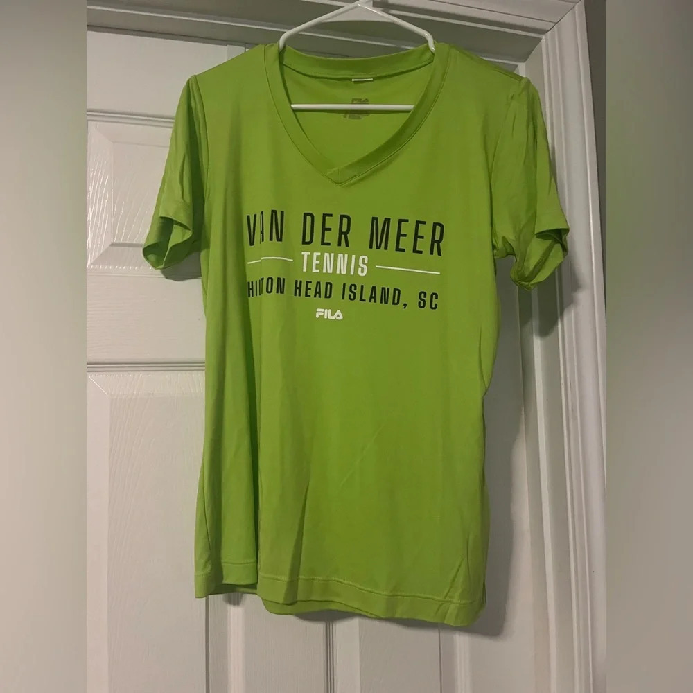 Van Der Meer V Neck